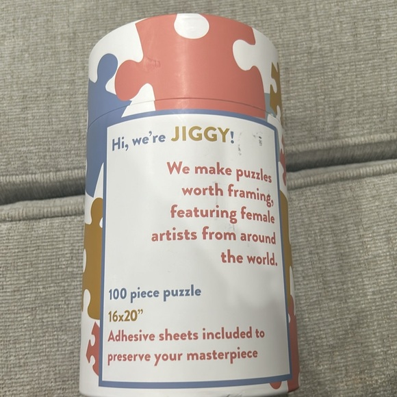 NWT Anthropologie Jiggy Junior Festive Dinos Puzzle 100 Pieces - Picture 2 of 3